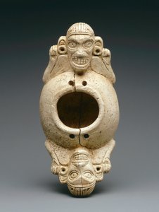 Vase effigie (os de lamantin)